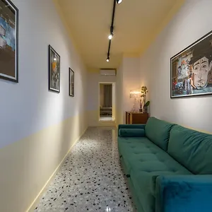 Bed & Breakfast Teatro Toledo 272, Naples