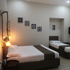 Napoli City Rooms Bed & Breakfast